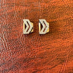 Keep collective accent charms